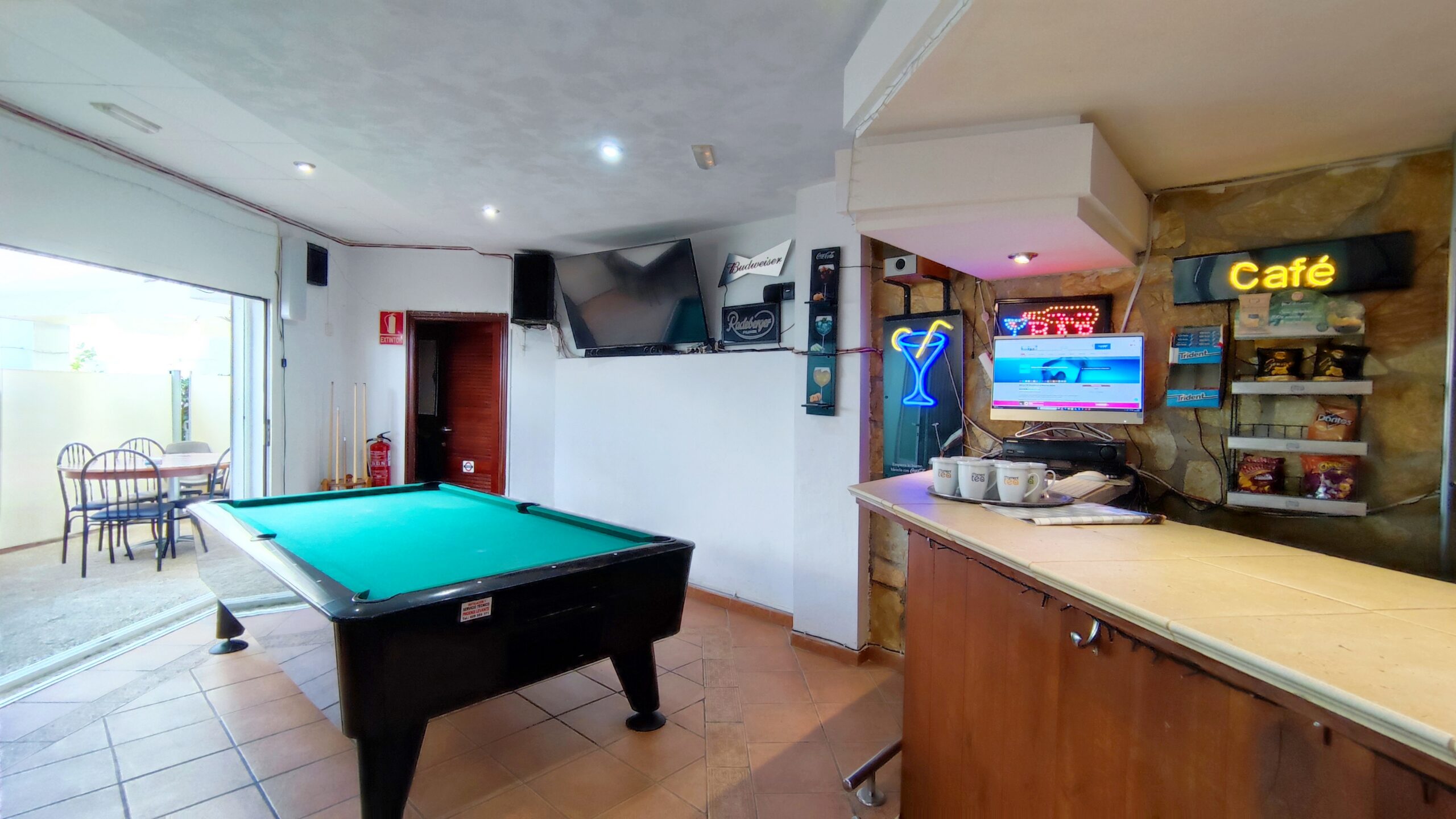 Oportunidad Única en el Corazón de Altea: Bar-Restaurante en Funcionamiento en Zona Premium