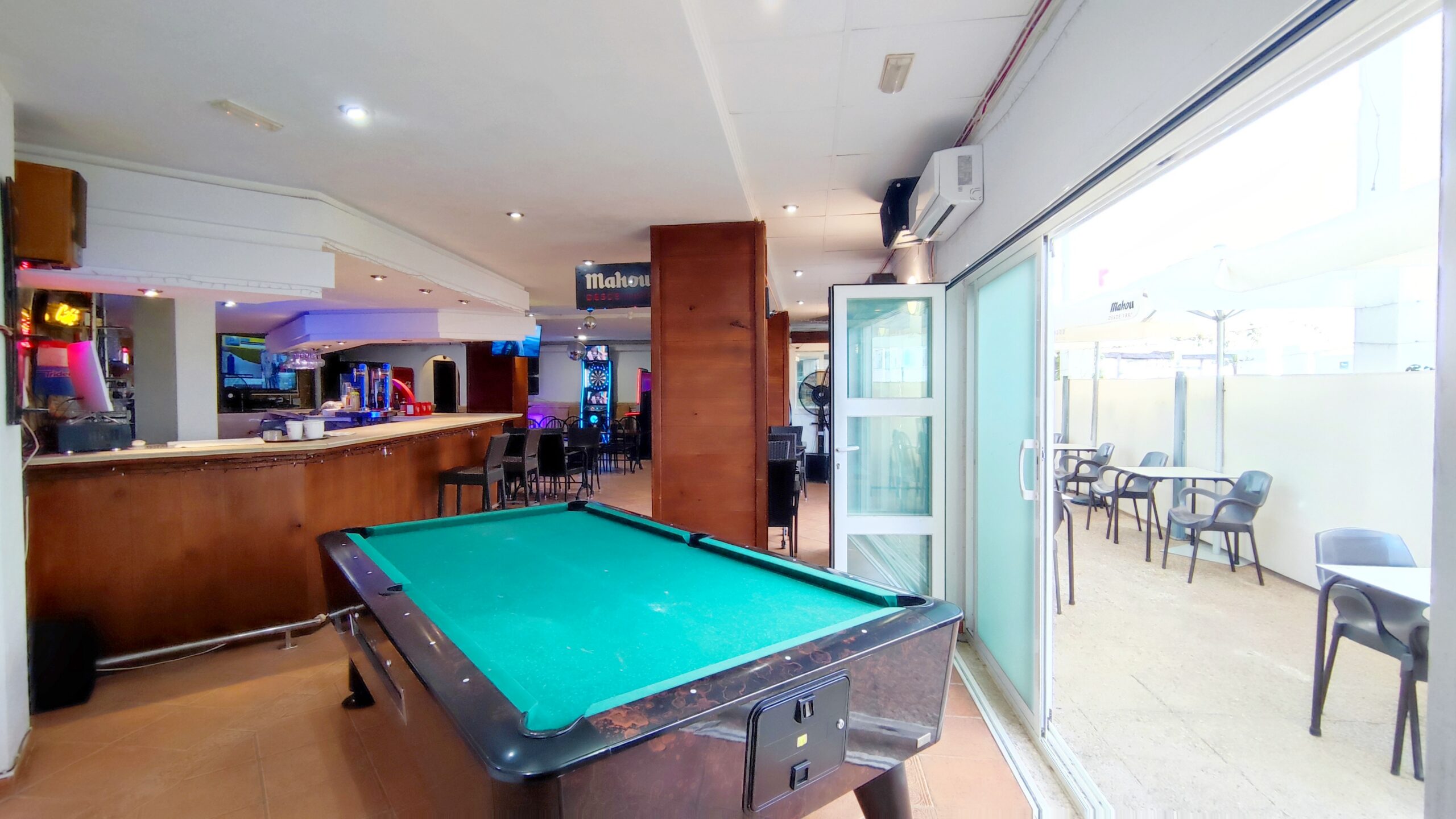 Oportunidad Única en el Corazón de Altea: Bar-Restaurante en Funcionamiento en Zona Premium