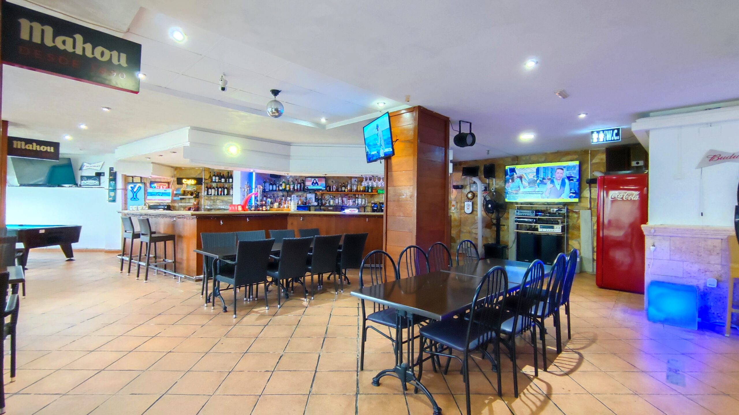 Oportunidad Única en el Corazón de Altea: Bar-Restaurante en Funcionamiento en Zona Premium