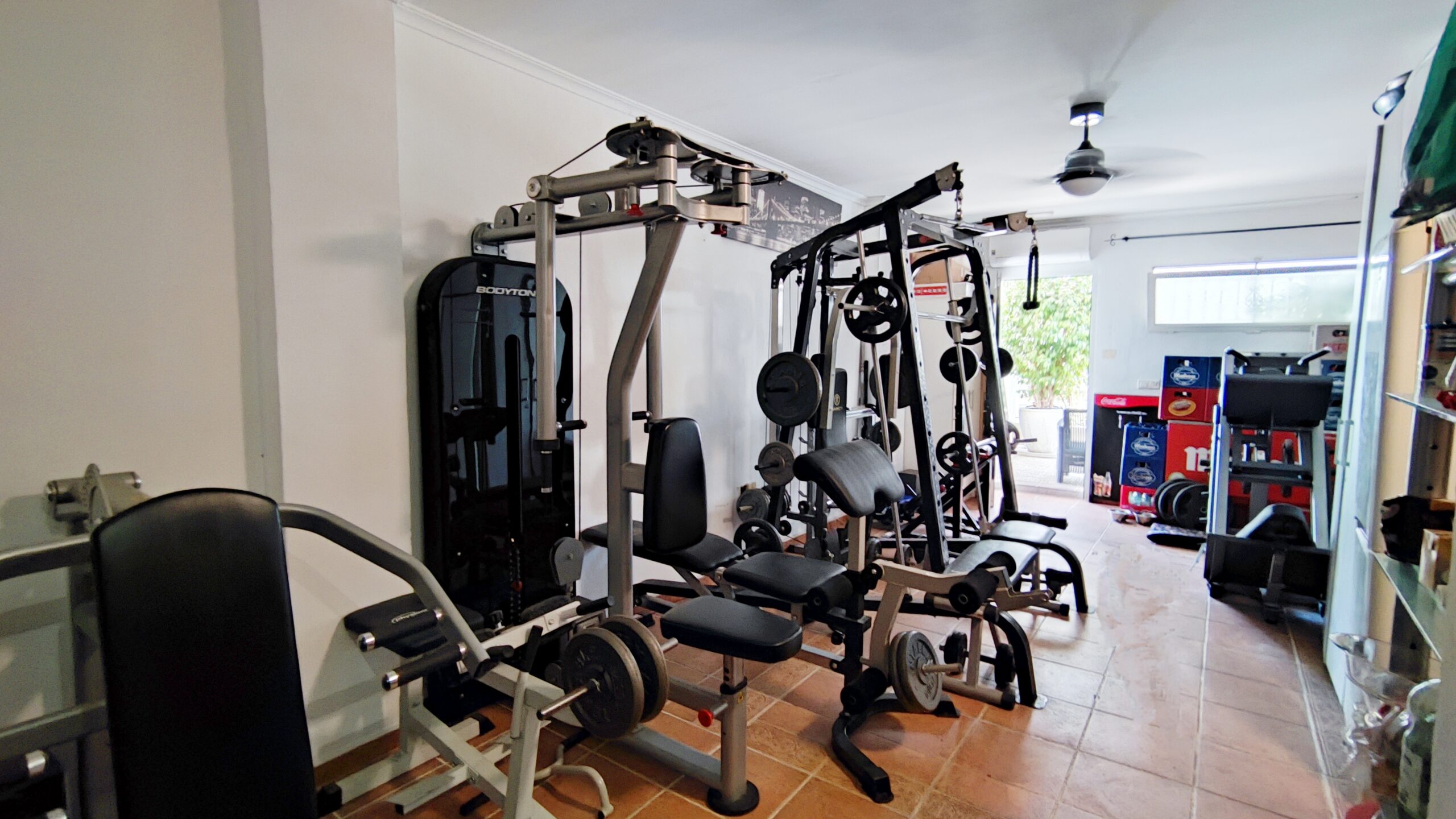 Oportunidad Única en el Corazón de Altea: Bar-Restaurante en Funcionamiento en Zona Premium