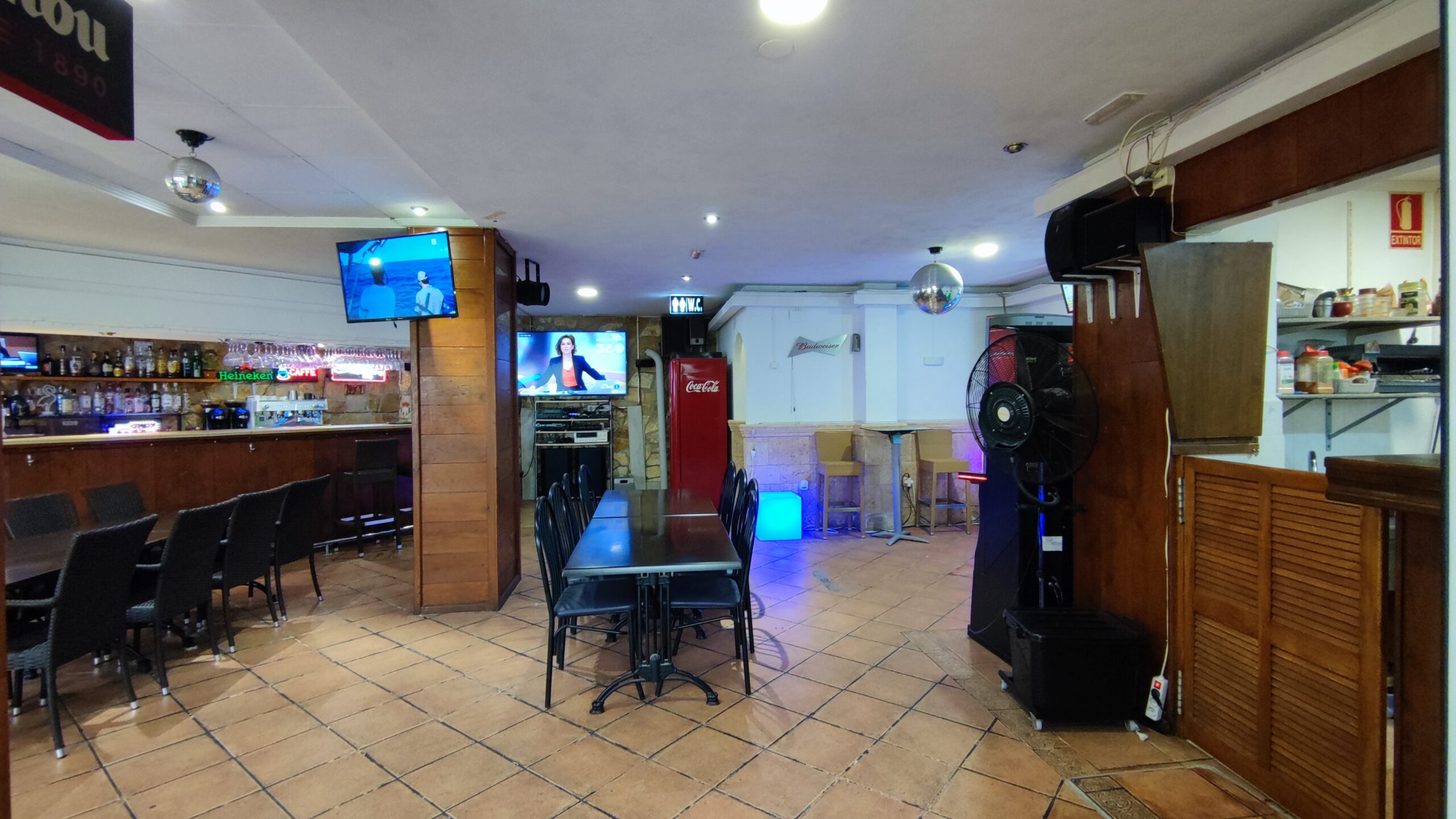 Oportunidad Única en el Corazón de Altea: Bar-Restaurante en Funcionamiento en Zona Premium