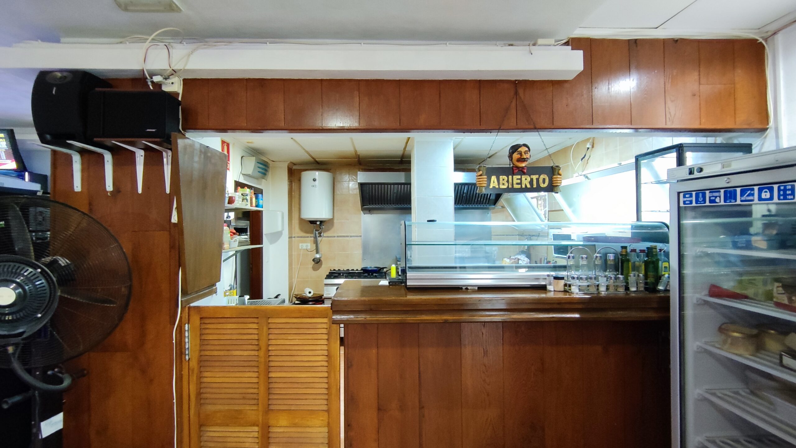 Oportunidad Única en el Corazón de Altea: Bar-Restaurante en Funcionamiento en Zona Premium