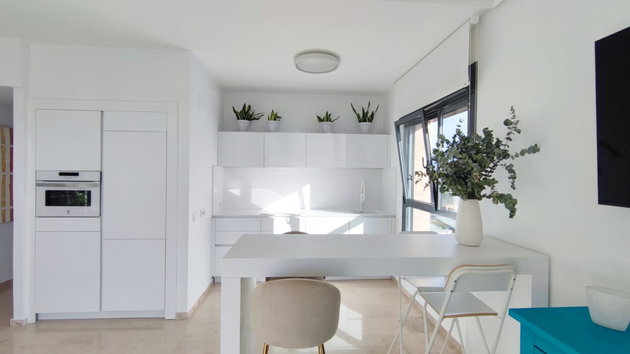 Magnifico piso en venta con Vistas Impresionantes al mar, montaña y skyline en Benidorm