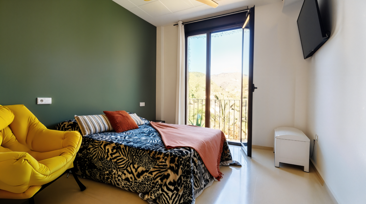 Luminoso piso con vistas panorámicas a la montaña en Relleu – 3 dormitorios, 2 baños y sin gastos de comunidad