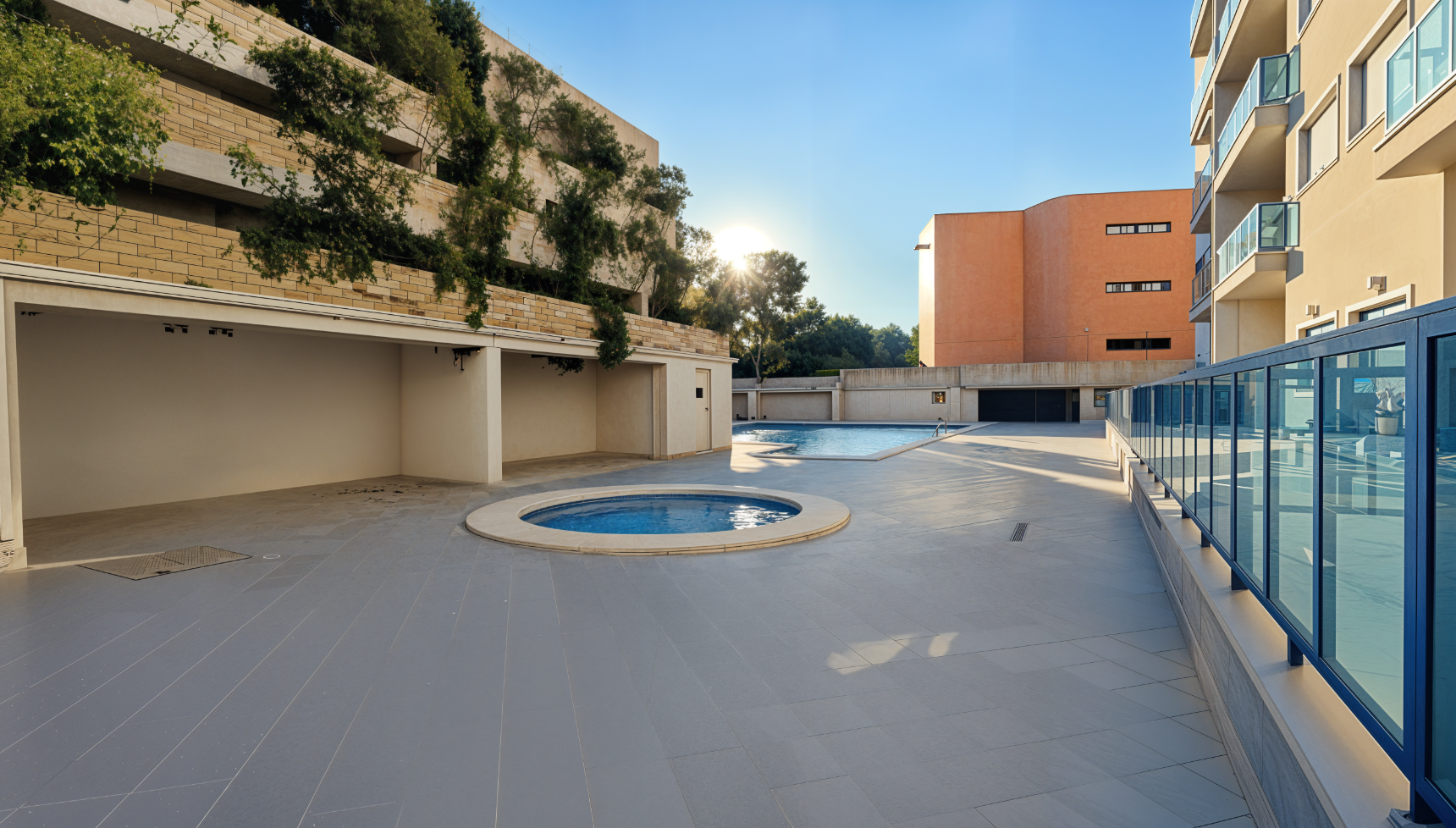Piso muy luminoso en venta en El Palmeral (Urbanova, Alicante) con terraza, piscina y garaje, cerca del mar
