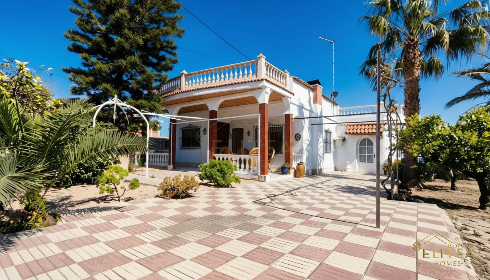 Magnifico Chalet independiente con piscina y vistas al Cabeçó d’Or en Busot