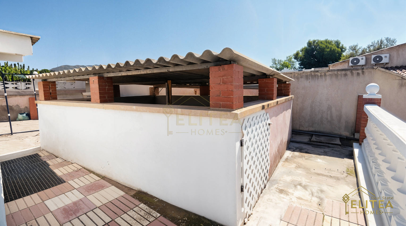 Magnifico Chalet independiente con piscina y vistas al Cabeçó d’Or en Busot