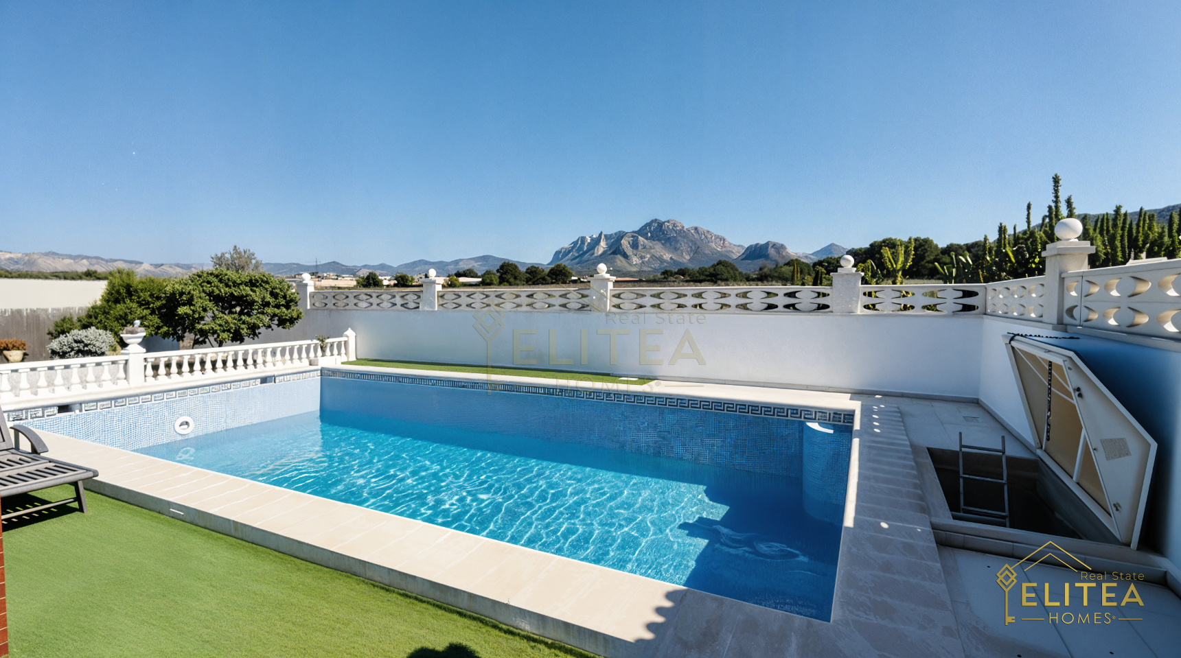 Magnifico Chalet independiente con piscina y vistas al Cabeçó d’Or en Busot