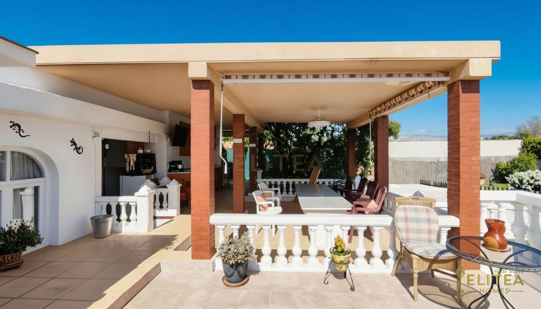 Magnifico Chalet independiente con piscina y vistas al Cabeçó d’Or en Busot