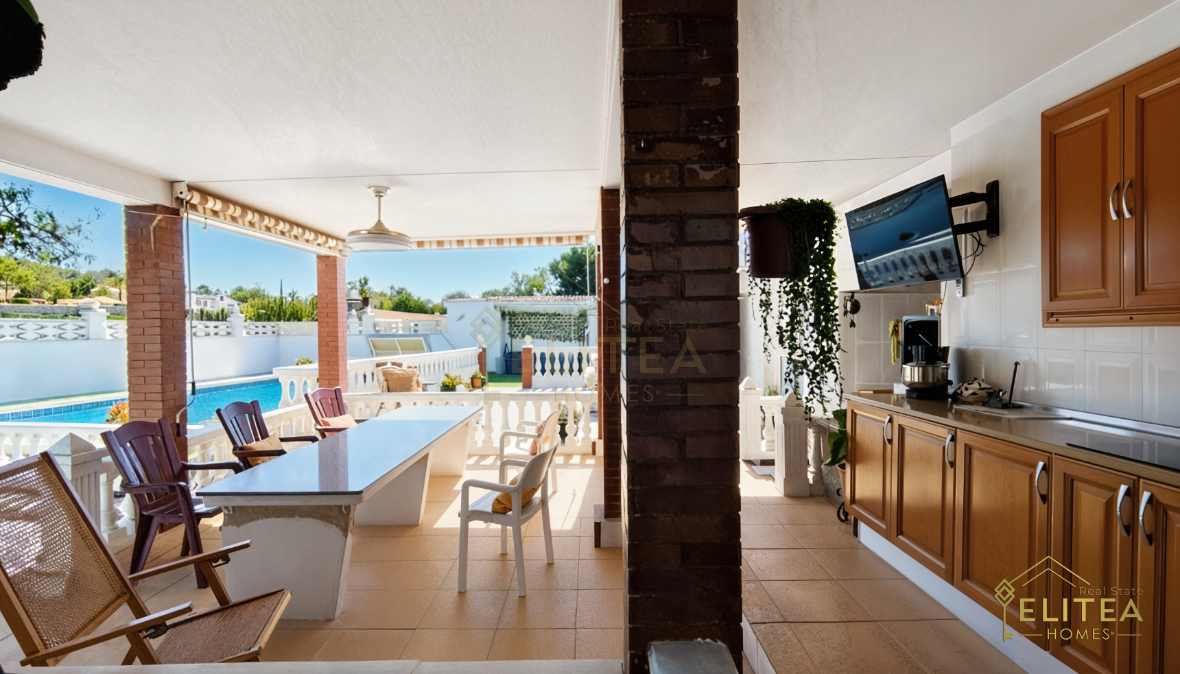 Magnifico Chalet independiente con piscina y vistas al Cabeçó d’Or en Busot