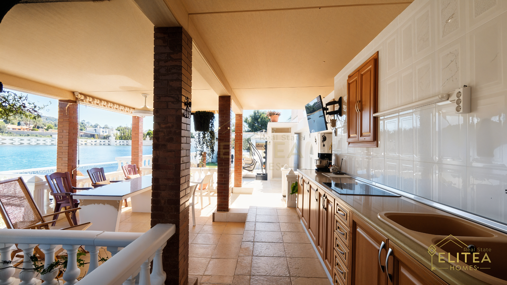 Magnifico Chalet independiente con piscina y vistas al Cabeçó d’Or en Busot