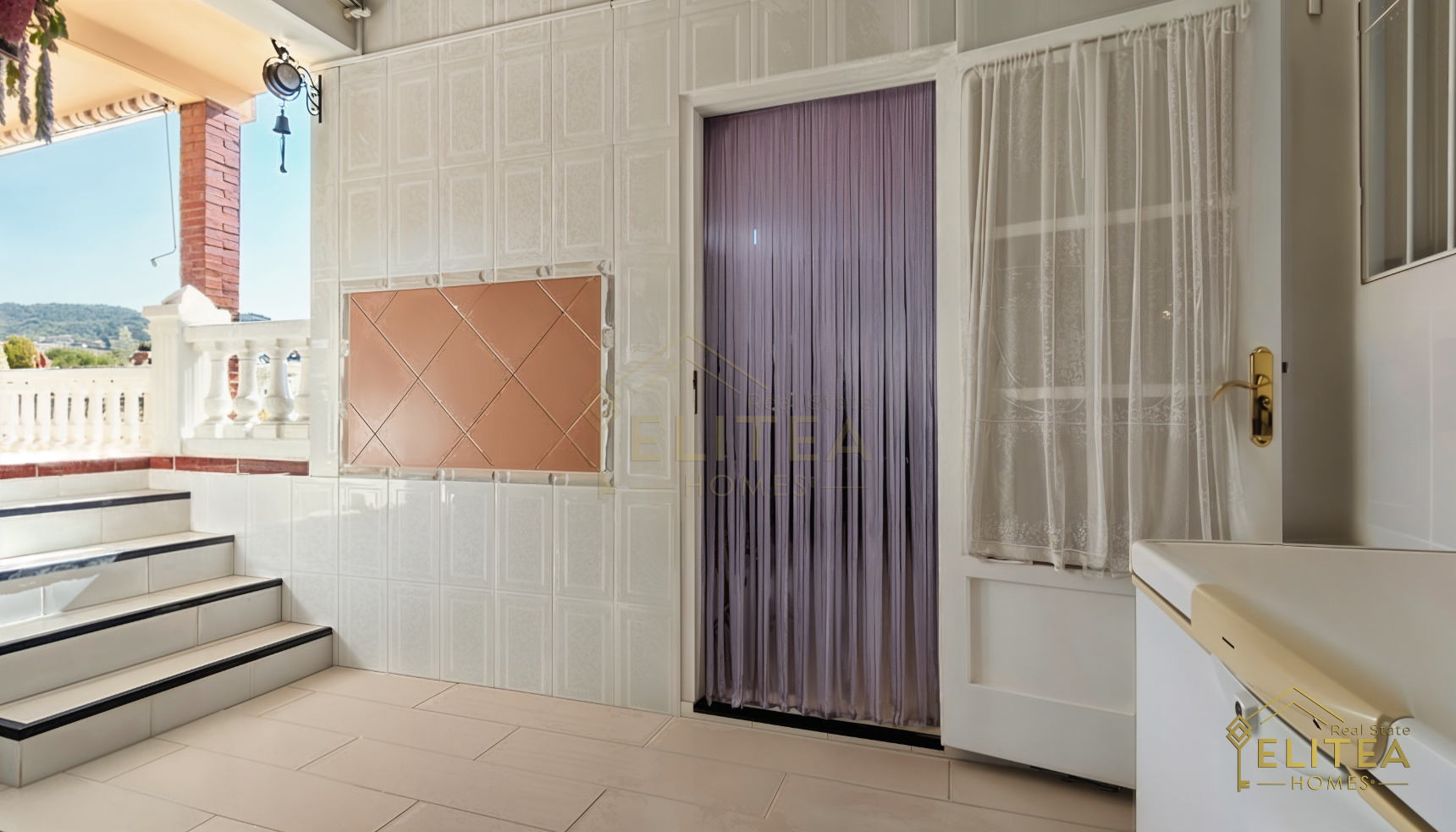 Magnifico Chalet independiente con piscina y vistas al Cabeçó d’Or en Busot