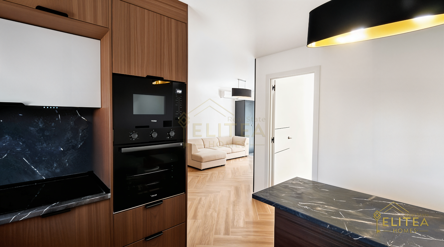 Exclusivo chalet pareado de diseño contemporáneo, completamente reformado, ubicado entre La Nucía y L’Alfàs del Pi