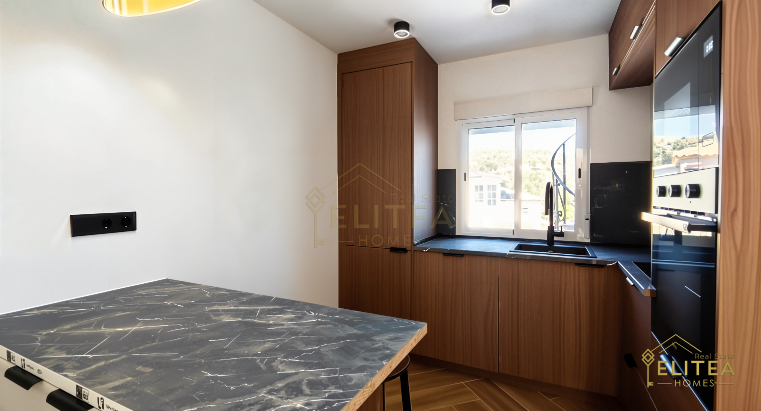 Exclusivo chalet pareado de diseño contemporáneo, completamente reformado, ubicado entre La Nucía y L’Alfàs del Pi