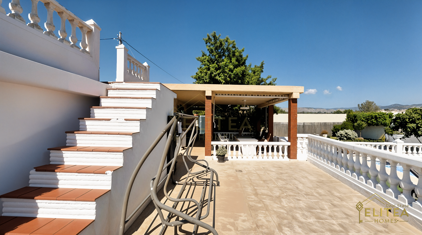 Magnifico Chalet independiente con piscina y vistas al Cabeçó d’Or en Busot