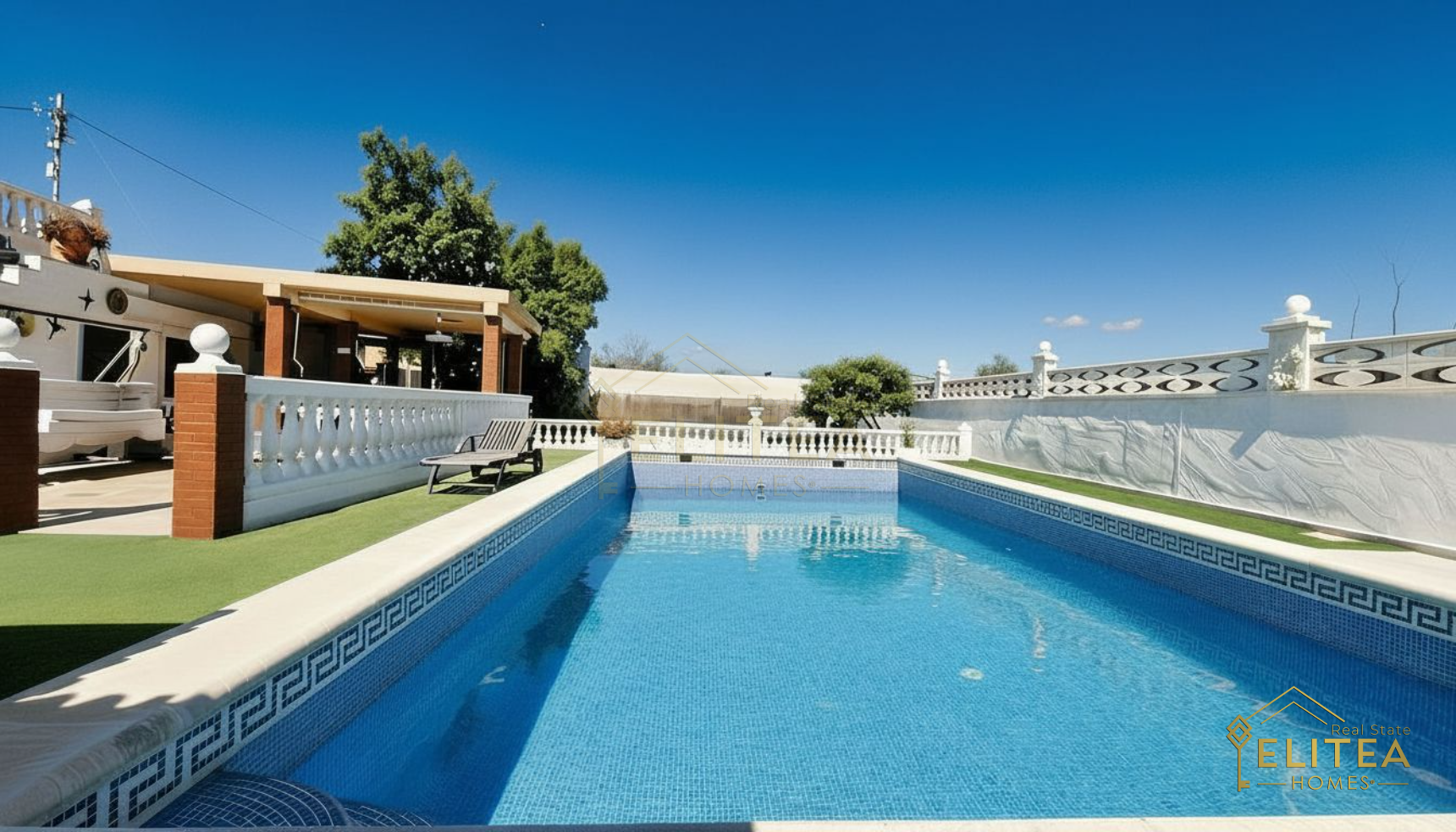 Magnifico Chalet independiente con piscina y vistas al Cabeçó d’Or en Busot