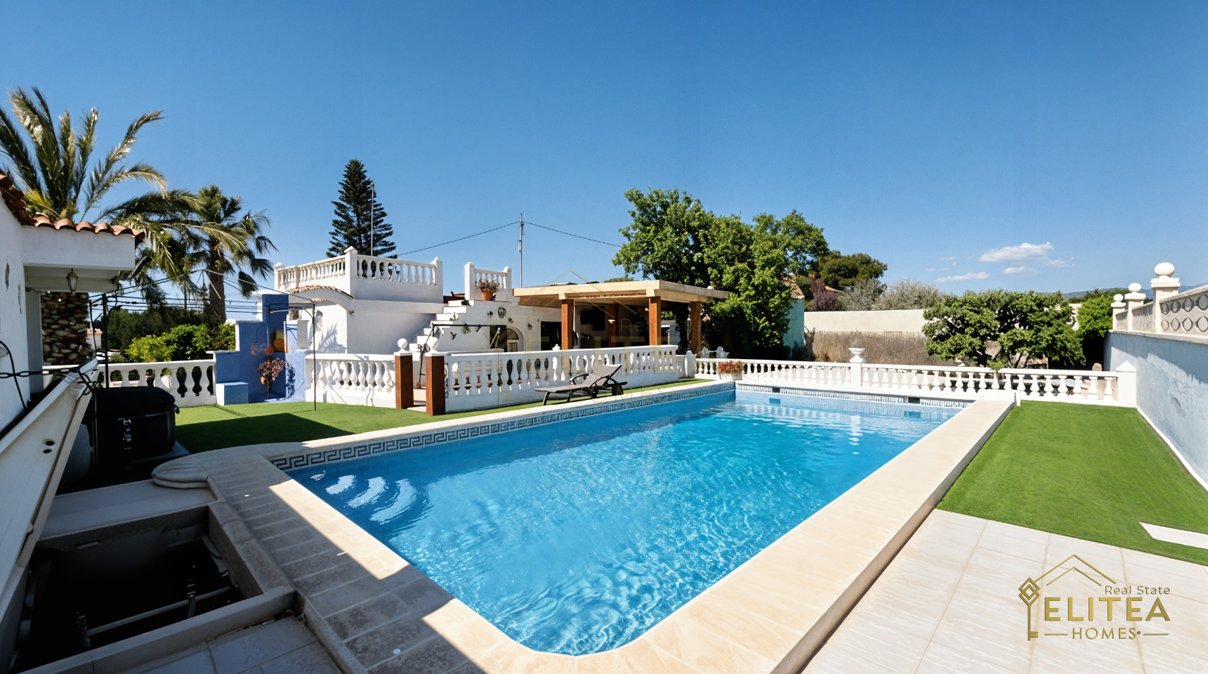 Magnifico Chalet independiente con piscina y vistas al Cabeçó d’Or en Busot