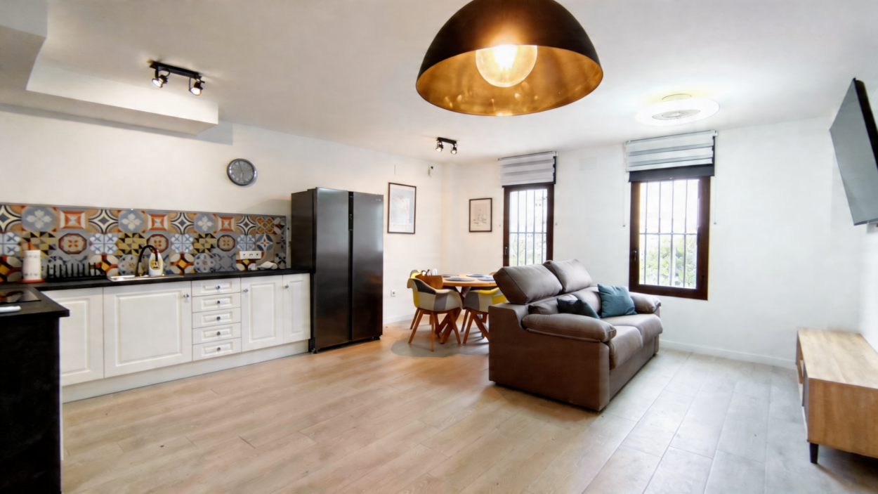 Bajo reformado en Altea, listo para entrar a vivir – ideal como vivienda habitual o inversión