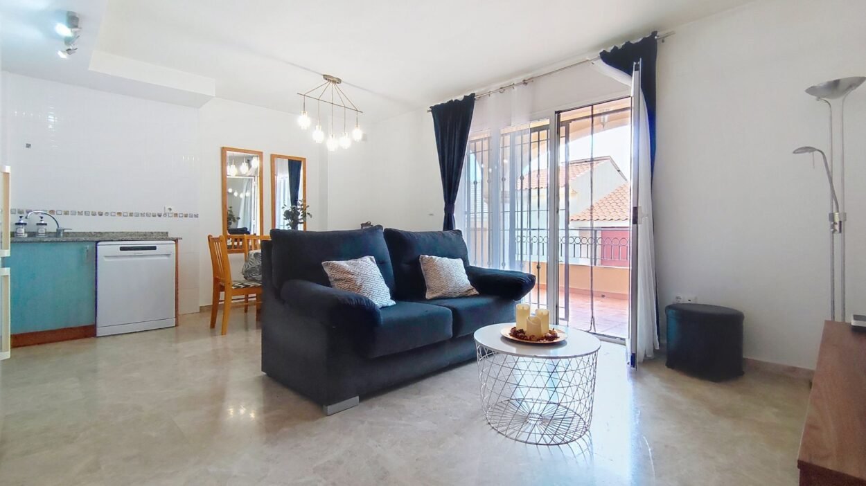 Exclusivo chalet adosado en Bonalba Cotoveta con vistas al mar y golf
