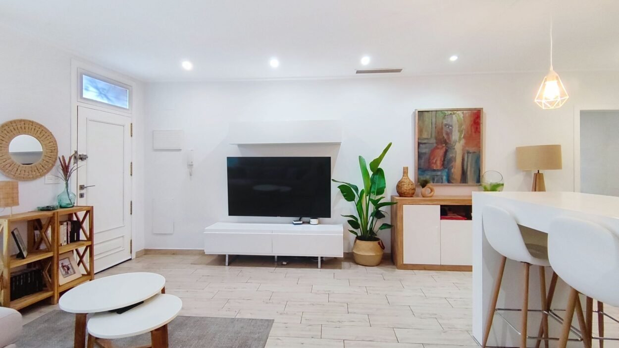 EXCLUSIVA PLANTA BAJA DE DISEÑO EN EL CENTRO DE ELCHE – ELEGANCIA, CONFORT Y UBICACIÓN PRIVILEGIADA