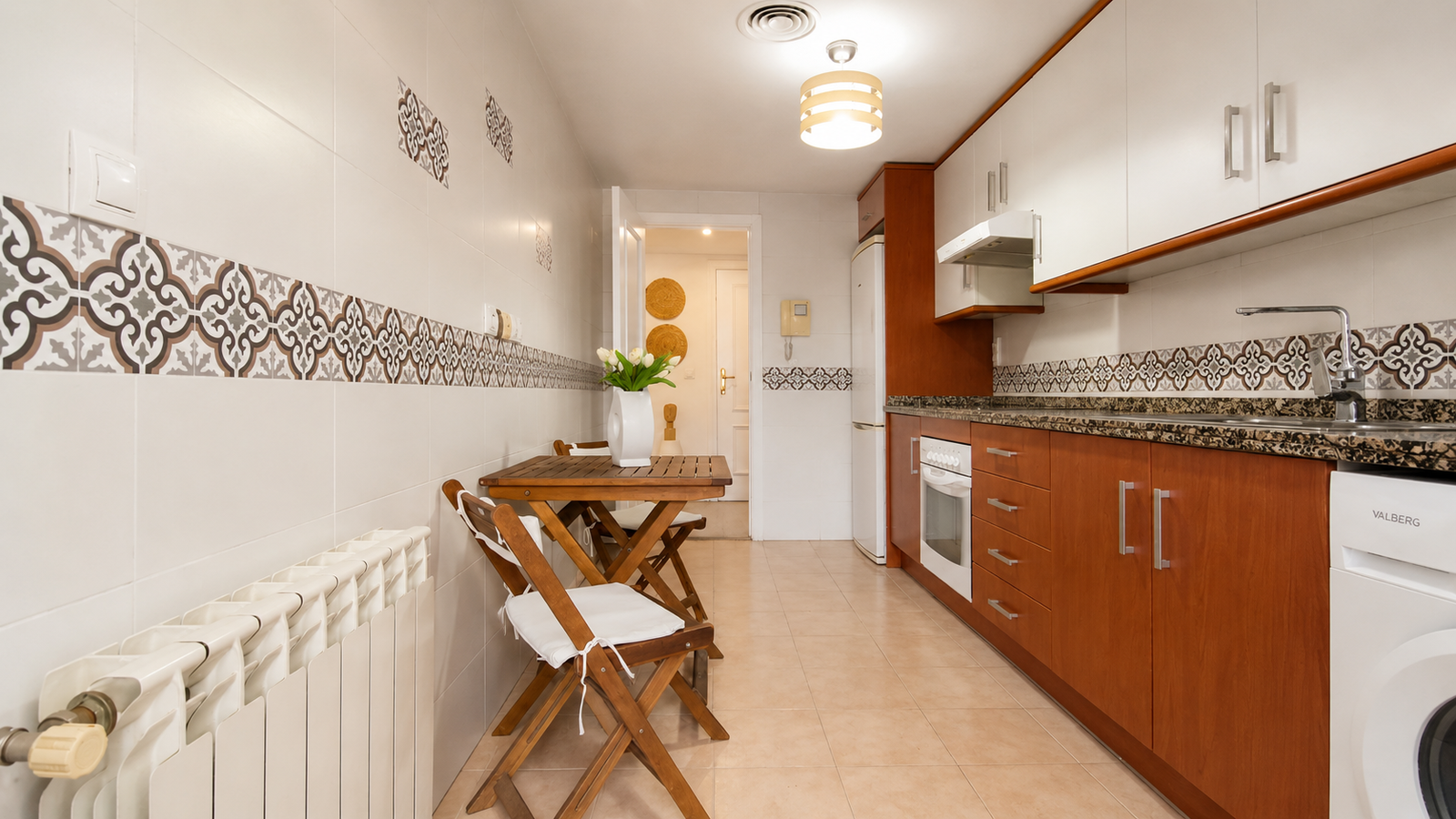 EXCLUSIVA VIVIENDA CON GARAJE Y GRAN TRASTERO EN UNA DE LAS MEJORES URBANIZACIONES DE PARQUE AVENIDAS – GARBINET