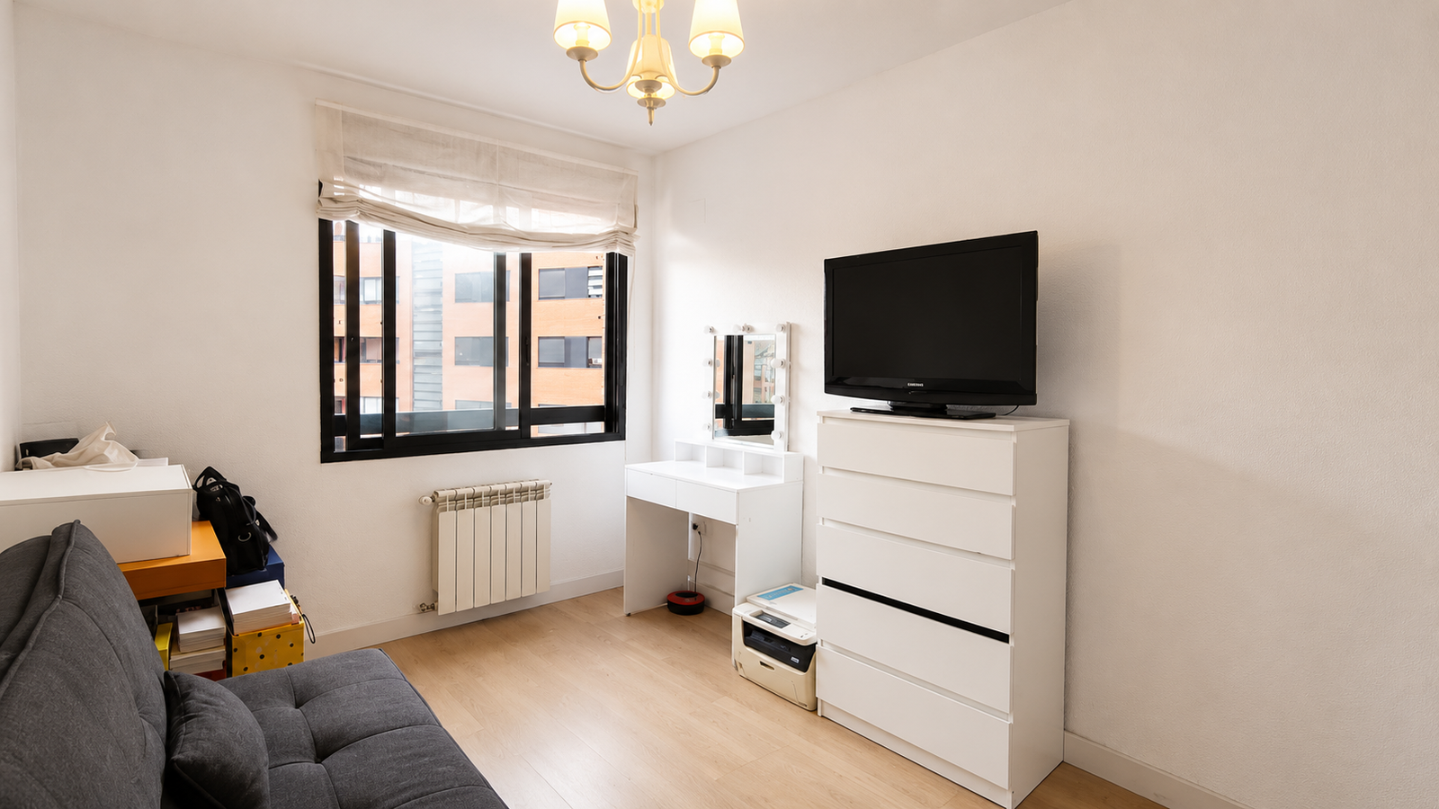 EXCLUSIVA VIVIENDA CON GARAJE Y GRAN TRASTERO EN UNA DE LAS MEJORES URBANIZACIONES DE PARQUE AVENIDAS – GARBINET