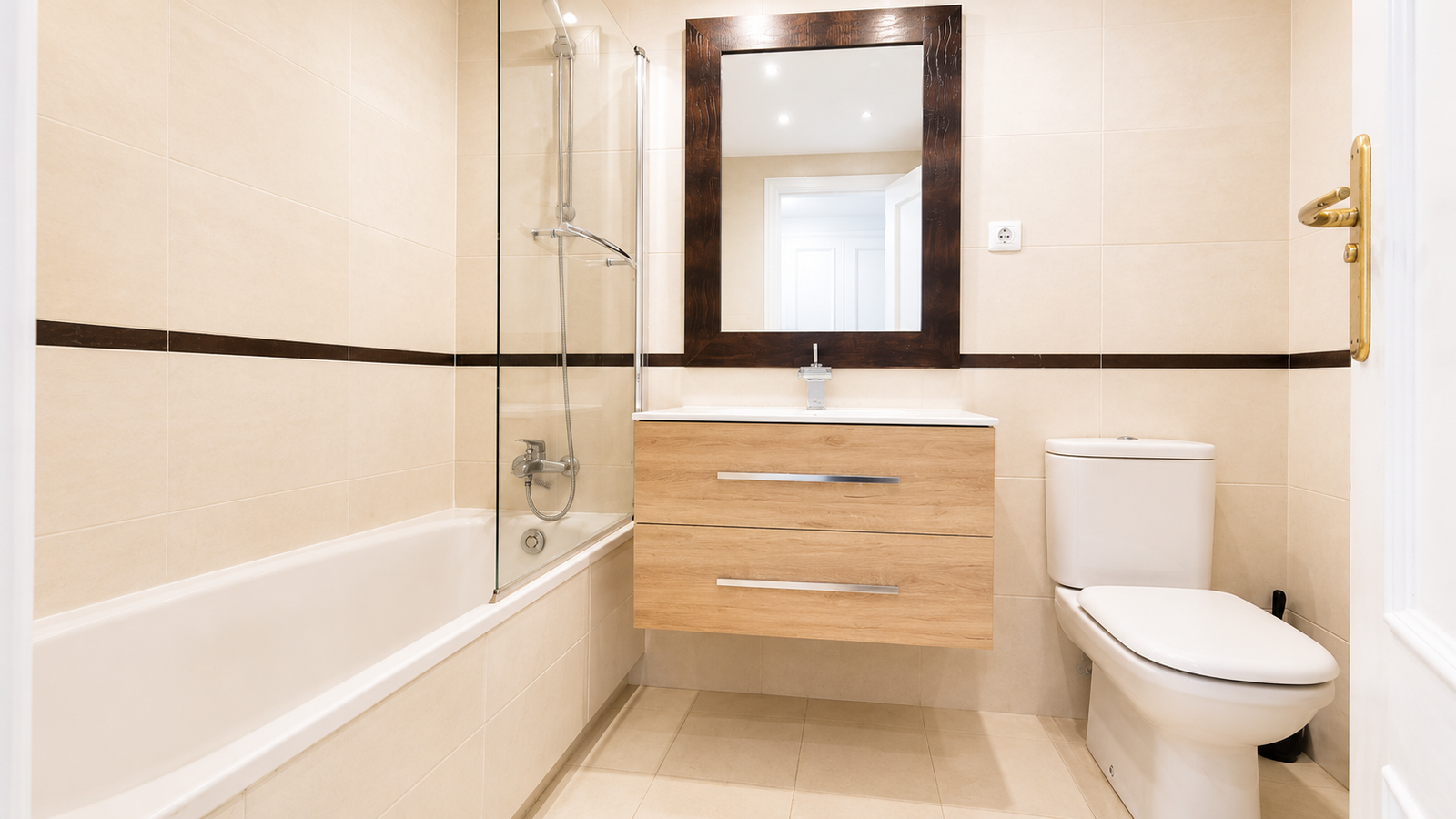 EXCLUSIVA VIVIENDA CON GARAJE Y GRAN TRASTERO EN UNA DE LAS MEJORES URBANIZACIONES DE PARQUE AVENIDAS – GARBINET
