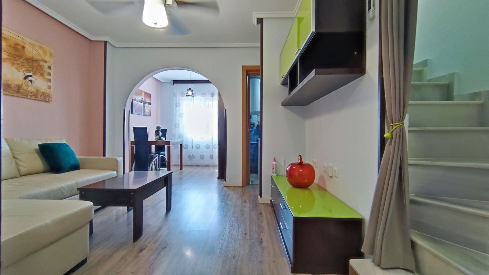 CHALET ADOSADO DE 3 DORMITORIOS CON JARDÍN Y AMPLIA TERRAZA – MONFORTE DEL CID