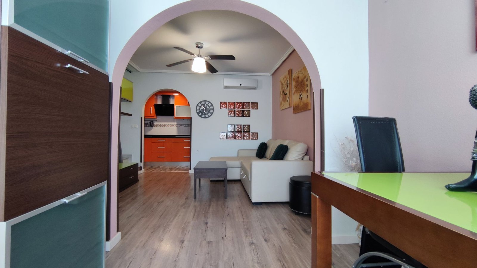 CHALET ADOSADO DE 3 DORMITORIOS CON JARDÍN Y AMPLIA TERRAZA – MONFORTE DEL CID