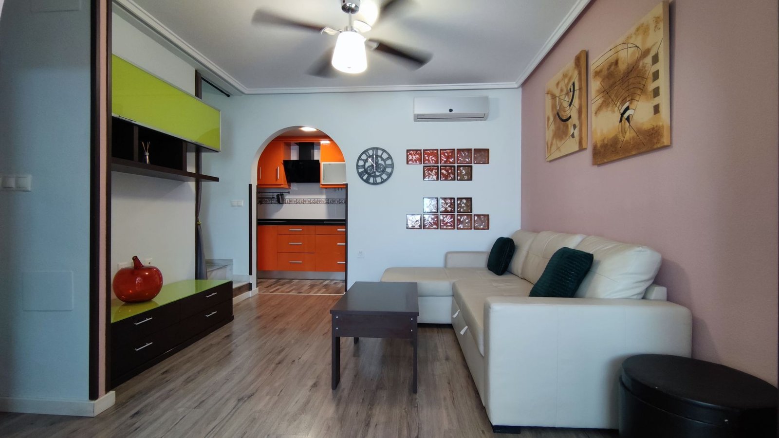 CHALET ADOSADO DE 3 DORMITORIOS CON JARDÍN Y AMPLIA TERRAZA – MONFORTE DEL CID