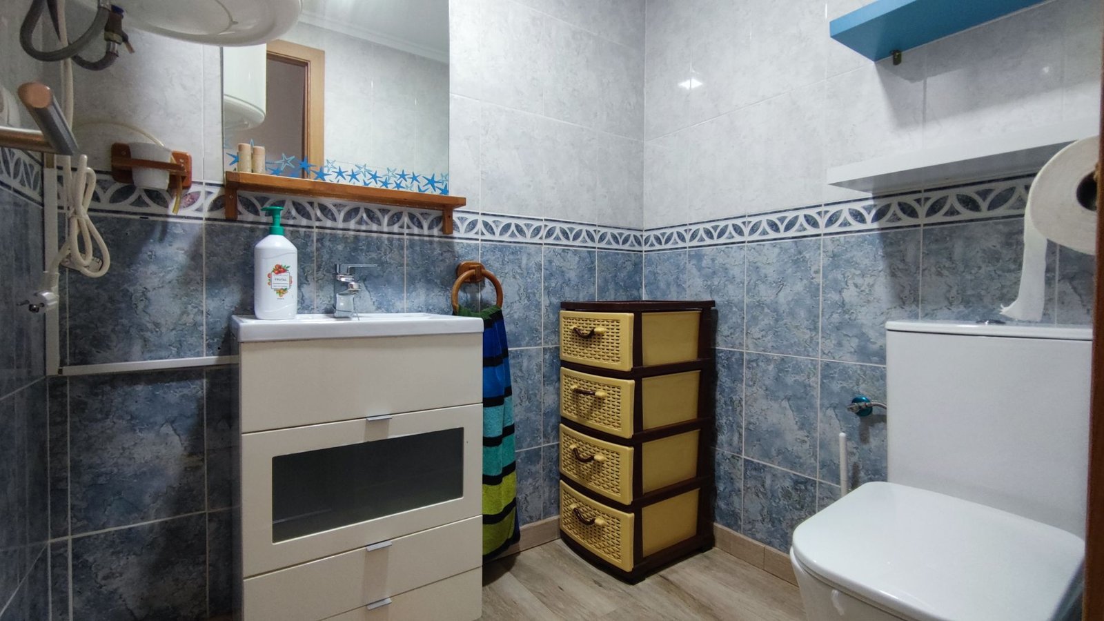 CHALET ADOSADO DE 3 DORMITORIOS CON JARDÍN Y AMPLIA TERRAZA – MONFORTE DEL CID