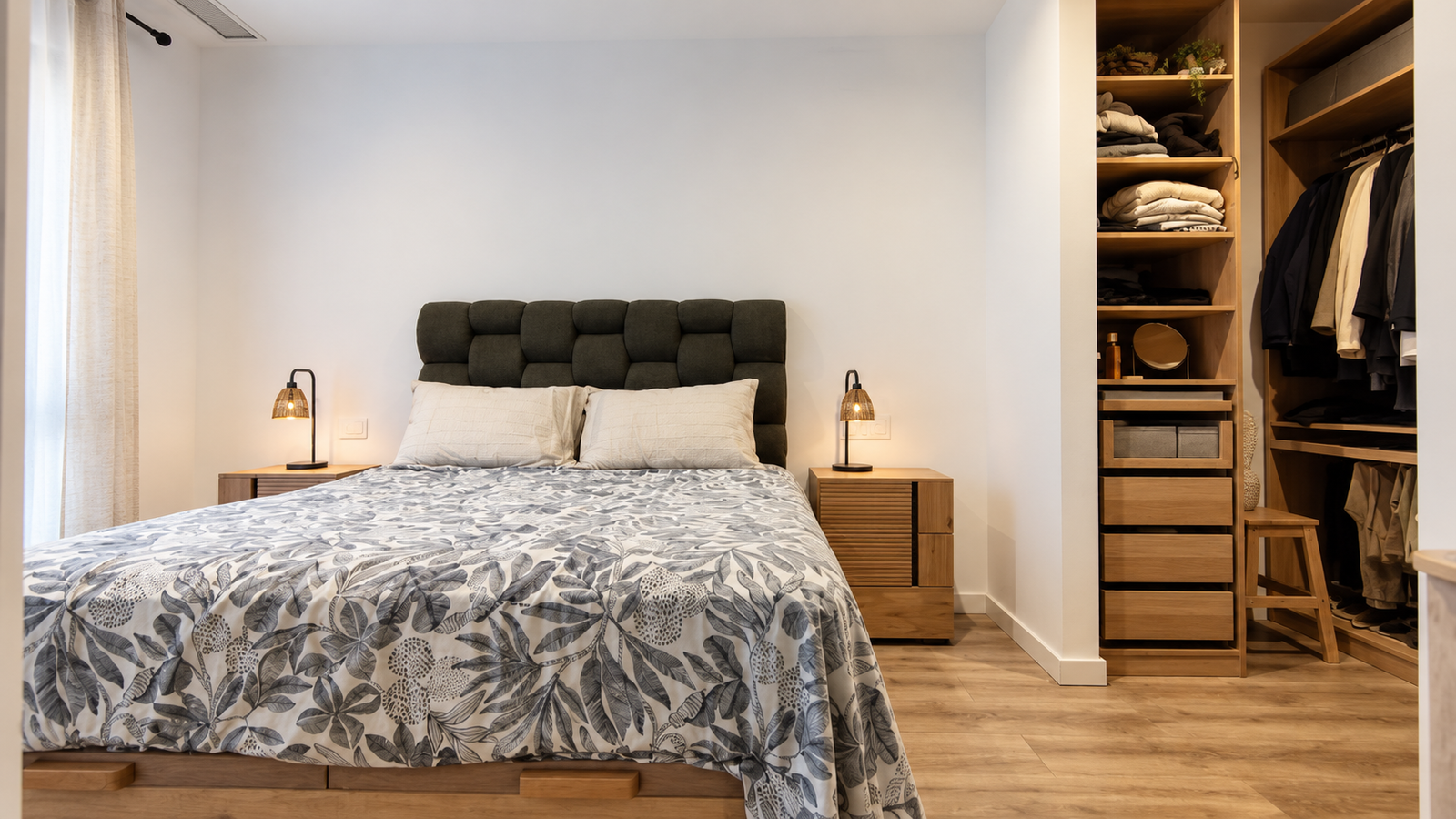 PLANTA BAJA DE DISEÑO CON PATIO PRIVADO DE 33 m² EN EL CAMPELLO