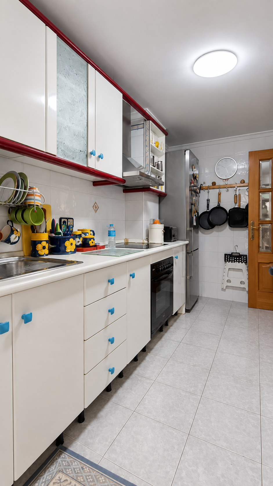 VIVIENDA CON PATIO PRIVADO DE 40 m² Y GARAJE JUNTO A PLAZA DE TOROS – ALICANTE