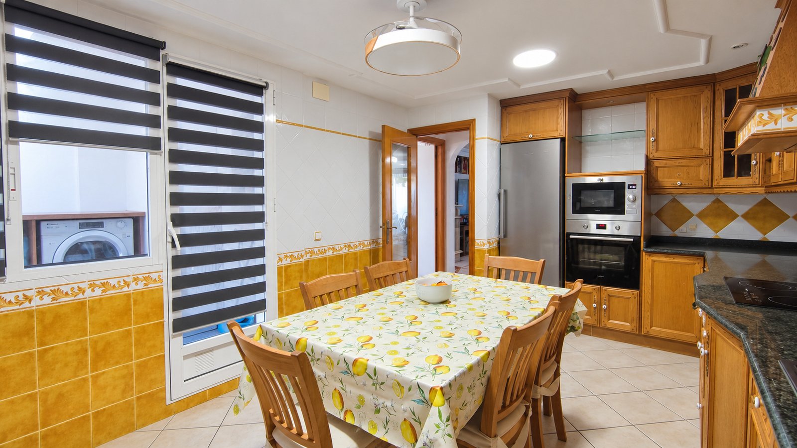 MAGNIFICO CHALET PAREADO EN DIVINA PASTORA, ALICANTE | PISCINA, GARAJE Y PLACAS SOLARES
