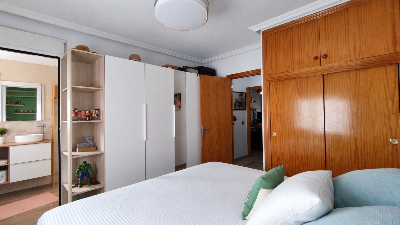 MAGNIFICO CHALET PAREADO EN DIVINA PASTORA, ALICANTE | PISCINA, GARAJE Y PLACAS SOLARES