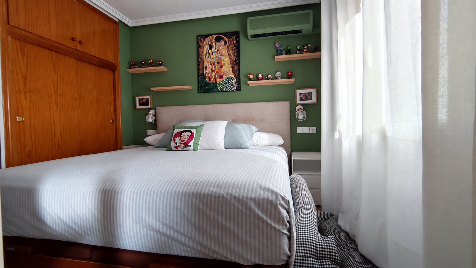 MAGNIFICO CHALET PAREADO EN DIVINA PASTORA, ALICANTE | PISCINA, GARAJE Y PLACAS SOLARES