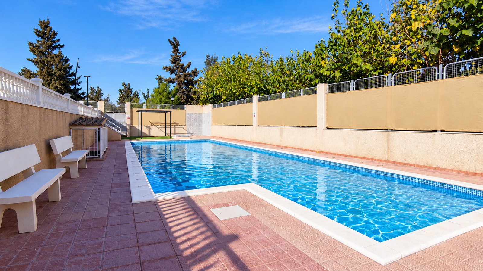 MAGNIFICO CHALET PAREADO EN DIVINA PASTORA, ALICANTE | PISCINA, GARAJE Y PLACAS SOLARES